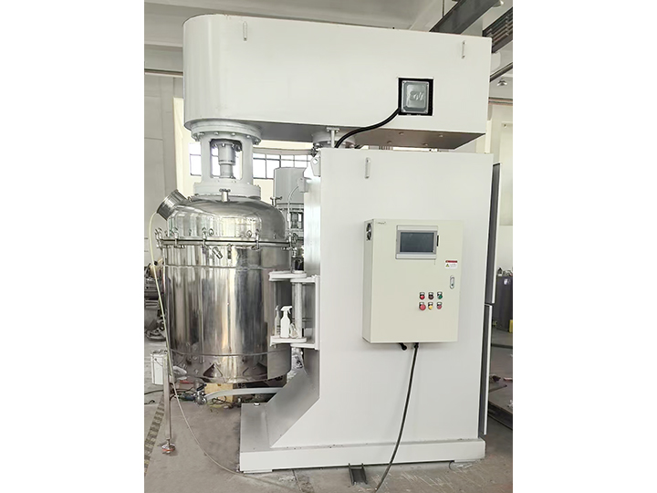 Vertical sand mill